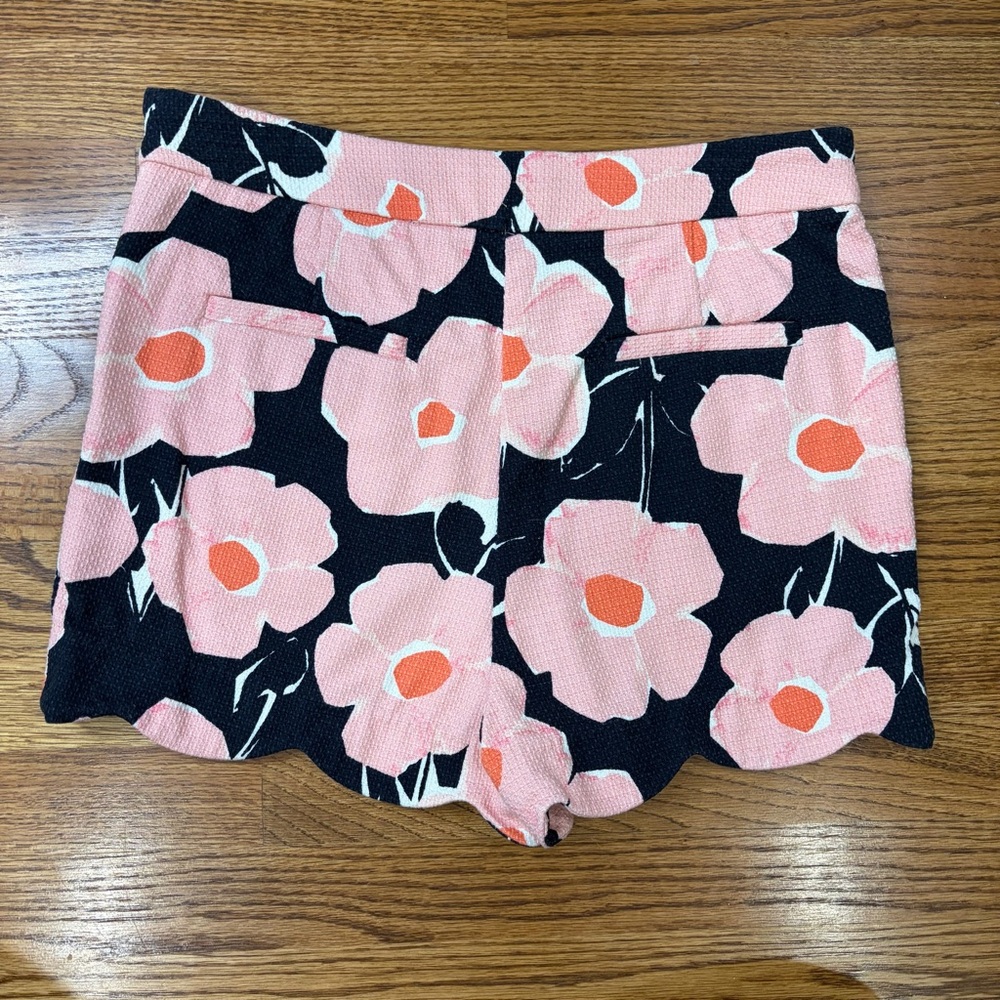 Anthropologie Georgie Scalloped Pique Daisy Floral Print Shorts - Picture 5 of 10